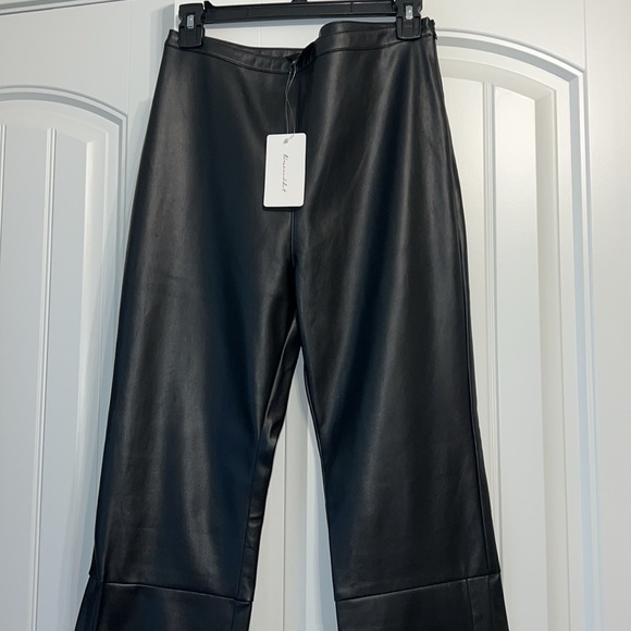 Line & Dot Kourtney Vegan Leather Pant in Black - Picture 9 of 12